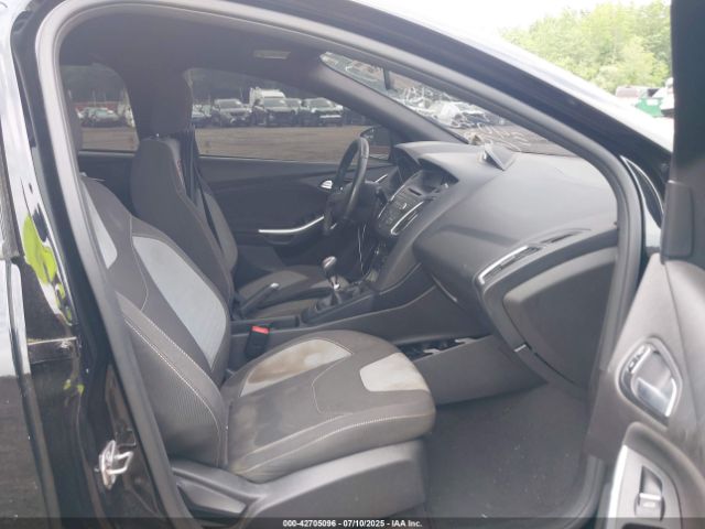 2017 FORD FOCUS ST 1FADP3L97HL234080 Photo 4