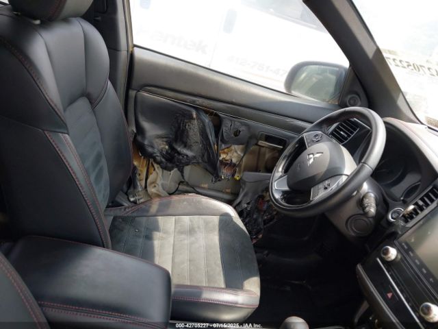 2020 MITSUBISHI OUTLANDER JA4AZ3A35LZ045983 Photo 5