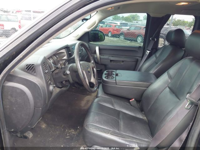 2013 CHEVROLET SILVERADO 1500 1GCRKSE78DZ107091 Photo 4