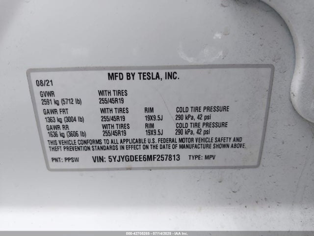 2021 TESLA MODEL Y 5YJYGDEE6MF257813 Photo 8