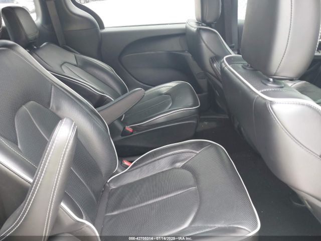 2024 CHRYSLER PACIFICA HYBRID 2C4RC1S73RR103091 Photo 7