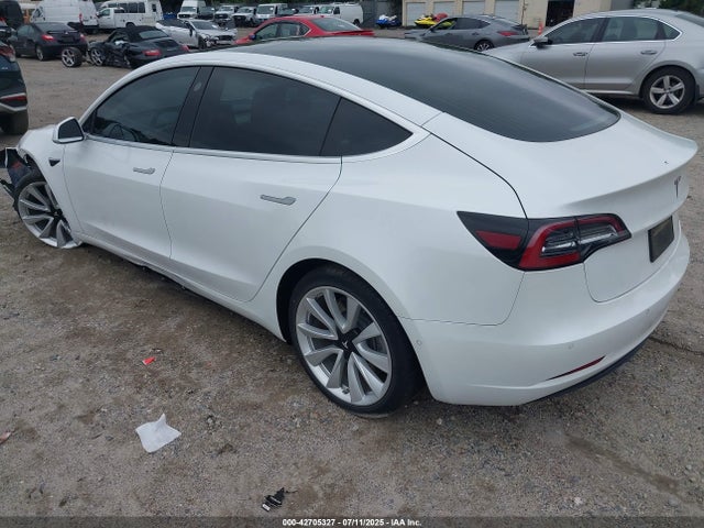 2020 TESLA MODEL 3 5YJ3E1EA0LF785650 Photo 2