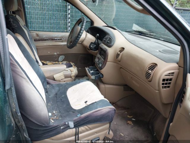 1998 CHRYSLER TOWN & COUNTRY 1C4GP64L9WB665462 Photo 4