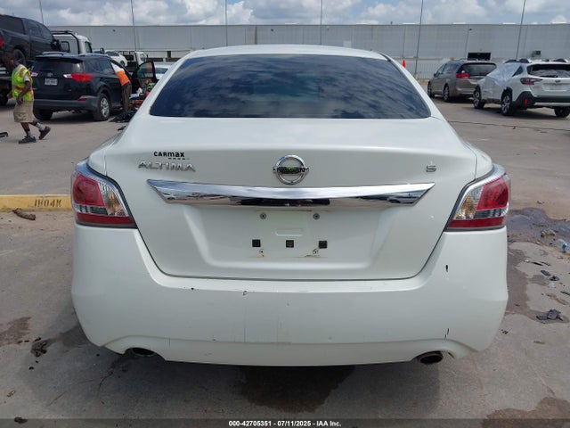 1N4AL3AP0FC483978 Nissan 2015
