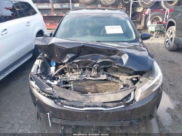 3KPFL4A78JE230124 KIA mpi nu