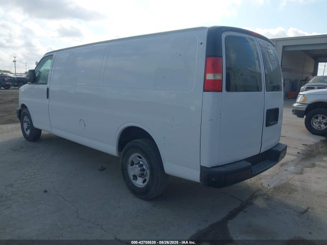 1GCWGGCF0F1184129 Chevrolet l20