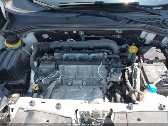 2018 RAM PROMASTER CITY ZFBERFAB3J6H37390 Photo 9