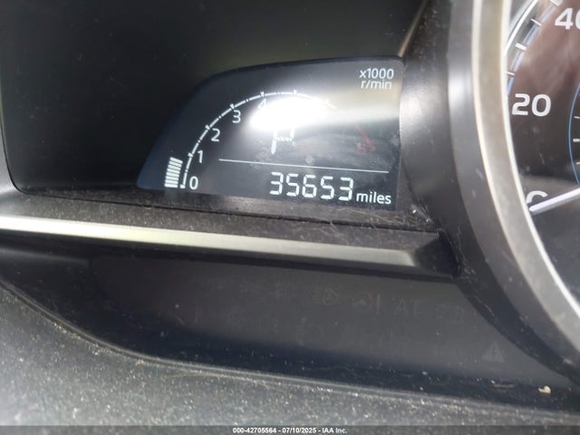 3MYDLBJV8LY706708 Toyota p5v