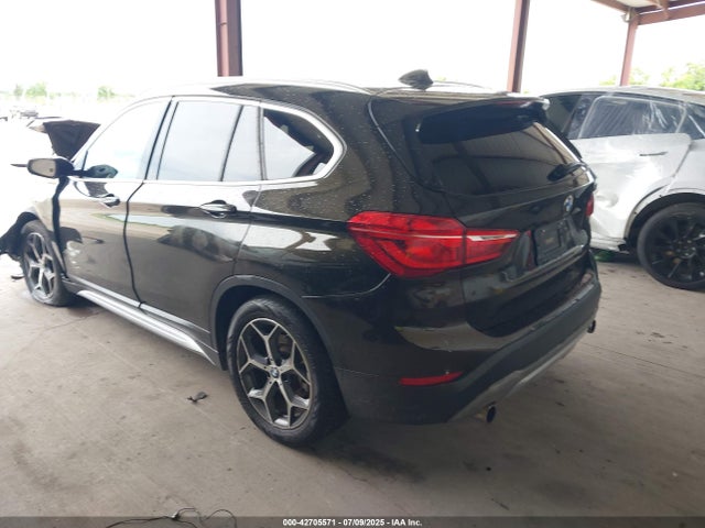 WBXHT3C30GP884771 BMW X1