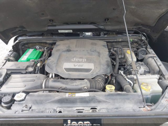 2014 JEEP WRANGLER UNLIMITED 1C4HJWEG8EL292835 Photo 9