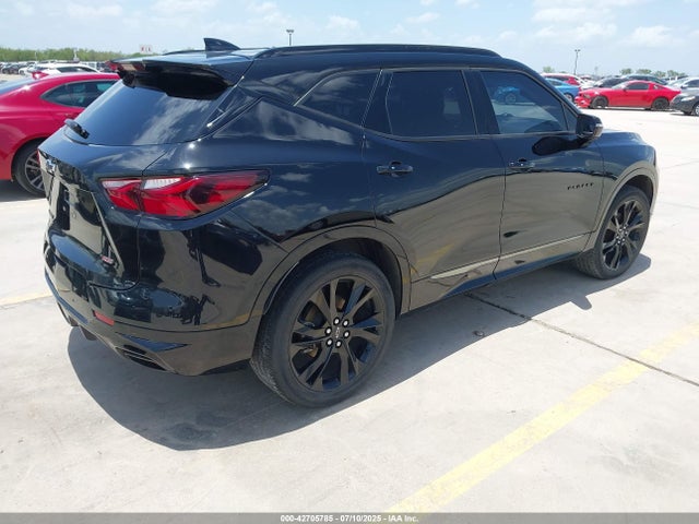 3GNKBERS3KS699955 Chevrolet lgx