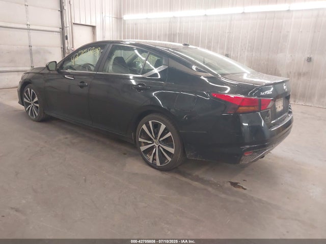 1N4BL4CV9KC207329 Nissan 2019
