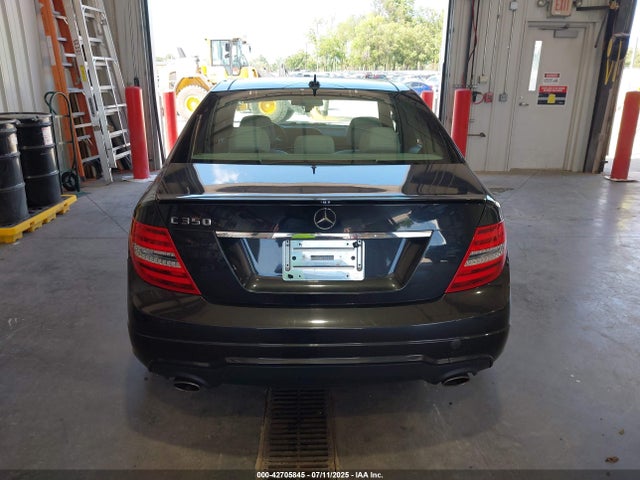 WDDGF5HB7EA906492 Mercedes-Benz 2014