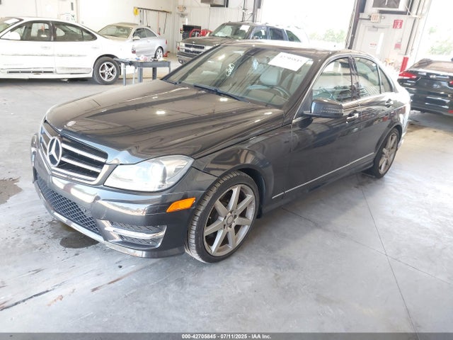 WDDGF5HB7EA906492 Mercedes-Benz 2014