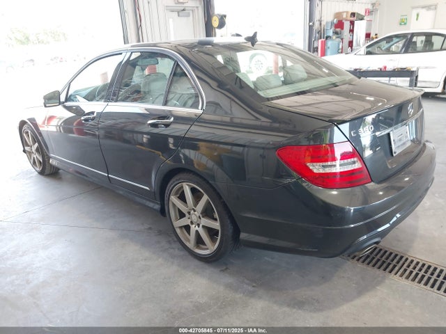 WDDGF5HB7EA906492 Mercedes-Benz 2014