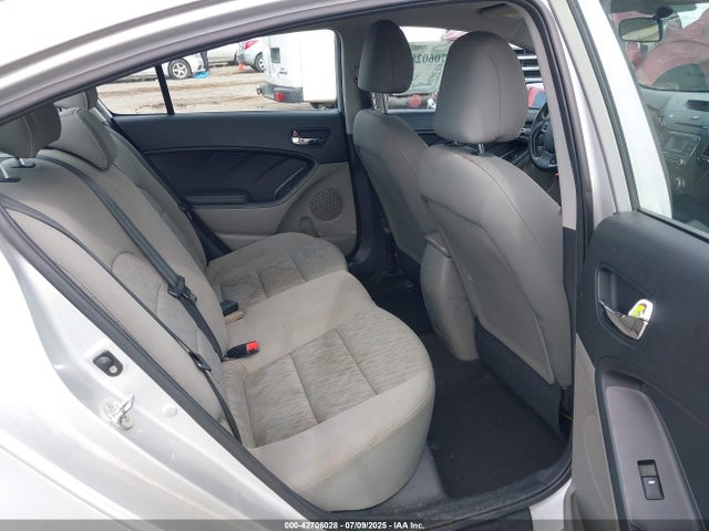 KIA dohc mpi nu 2015 KNAFK4A69F5340335 Image 8