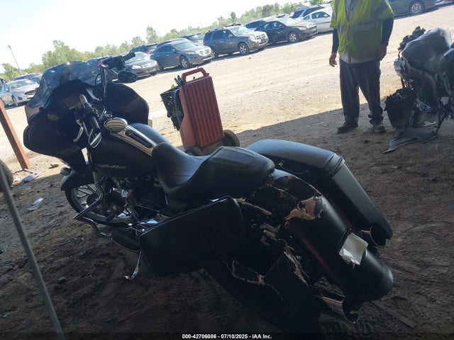 1HD1KTC1XHB632331 Harley-Davidson 2017