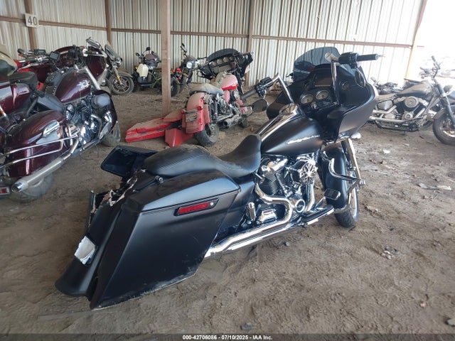 1HD1KTC1XHB632331 Harley-Davidson 2017