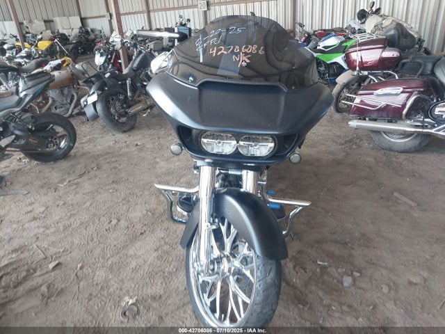 1HD1KTC1XHB632331 Harley-Davidson 2017
