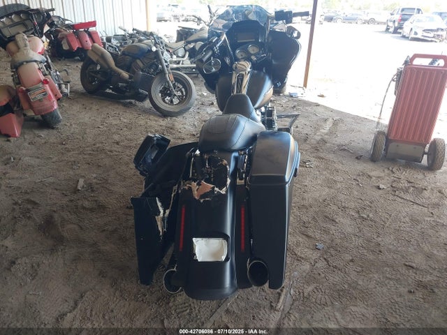 1HD1KTC1XHB632331 Harley-Davidson 2017
