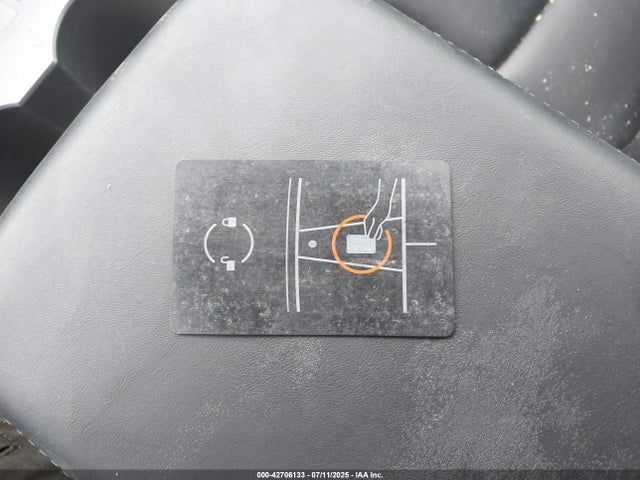 2022 TESLA MODEL 3 5YJ3E1EBXNF163570 Photo 10