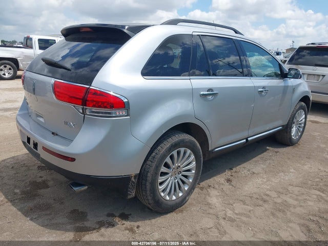 Lincoln MKX 2015 2LMDJ6JKXFBL32259 Image 4