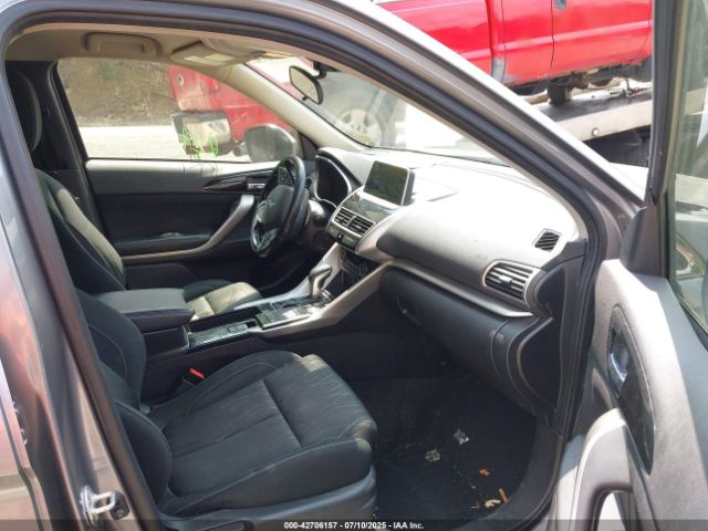 2020 MITSUBISHI ECLIPSE CROSS JA4AT5AA0LZ011347 Photo 4