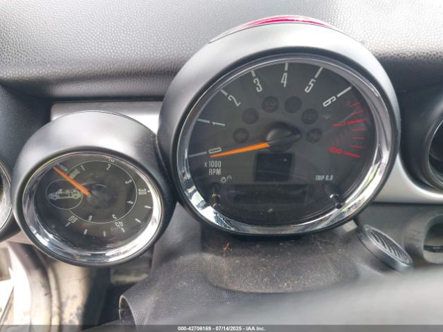 2011 MINI JOHN COOPER WORKS WMWZP9C5XBTZ80575 Photo 6