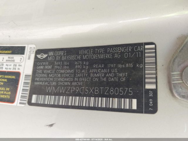 2011 MINI JOHN COOPER WORKS WMWZP9C5XBTZ80575 Photo 8