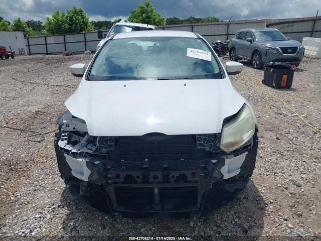 1FADP3F23EL182828 Ford Focus