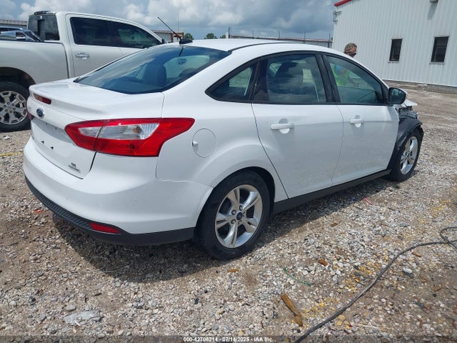 1FADP3F23EL182828 Ford Focus