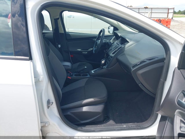 1FADP3F23EL182828 Ford Focus