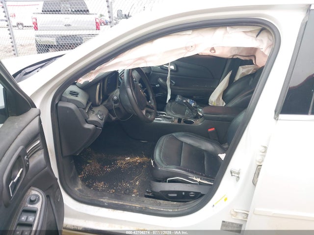 Chevrolet lkw 2015 1G11D5SL4FF179526 Image 5