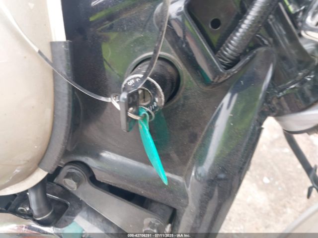 2006 YAMAHA XVS1100 JYAVP11E26A089800 Photo 10