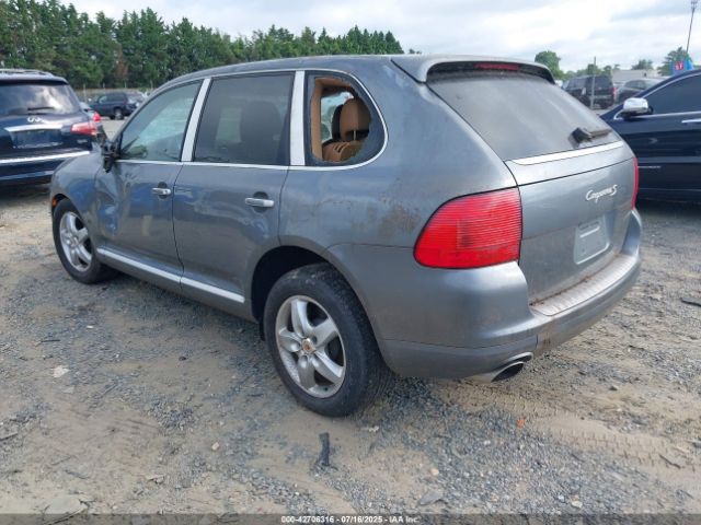 2005 PORSCHE CAYENNE WP1AB29P85LA62485 Photo 2