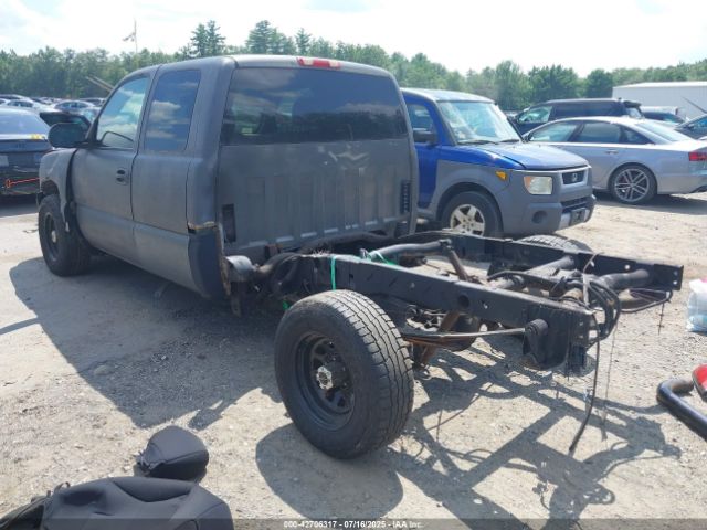 2001 CHEVROLET SILVERADO 1500 2GCEK19T811154366 Photo 2