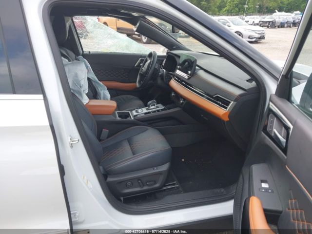 2023 MITSUBISHI OUTLANDER PHEV JA4T5VA96PZ017166 Photo 4