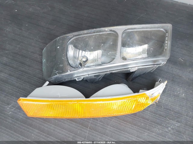 1GCWGAFP5R1282188 Chevrolet lv1