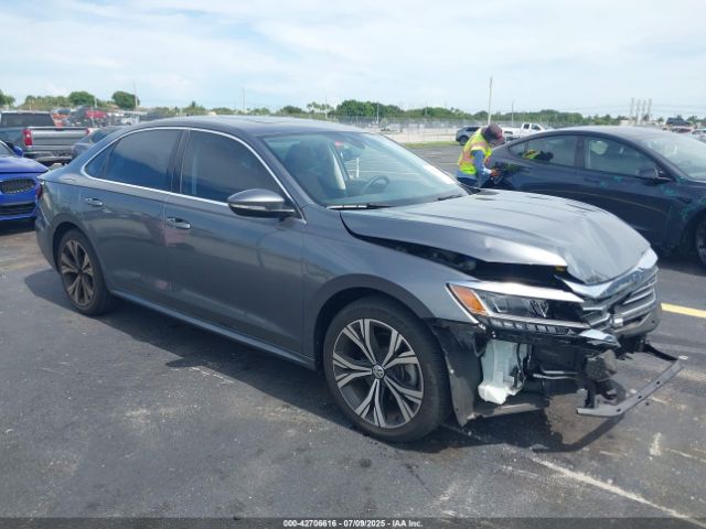 2022 VOLKSWAGEN PASSAT 1VWSA7A37NC000782
