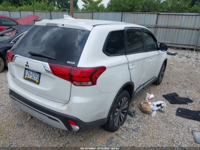 2020 MITSUBISHI OUTLANDER JA4AZ3A3XLZ048281 Photo 3