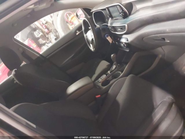 2021 HYUNDAI TUCSON KM8J2CA41MU348241 Photo 4