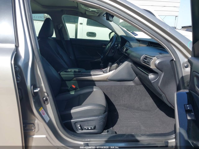 Lexus 8ar-fts 2017 JTHBA1D28H5048723 Image 5