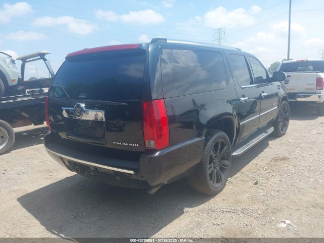 2011 CADILLAC ESCALADE ESV 1GYS4HEF9BR151601 Photo 3