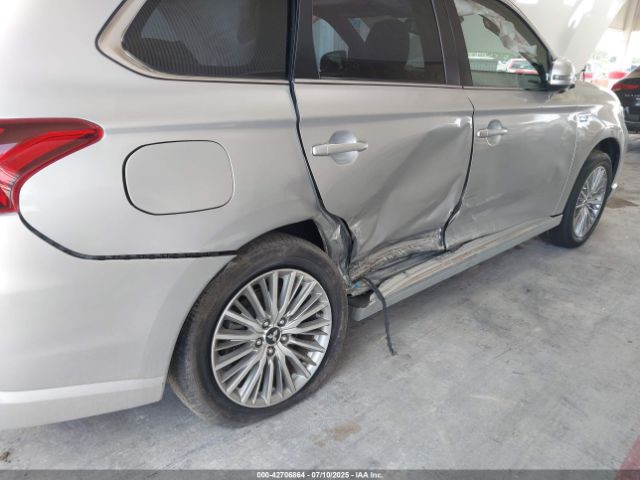 2020 MITSUBISHI OUTLANDER PHEV JA4J24A59LZ009774 Photo 5