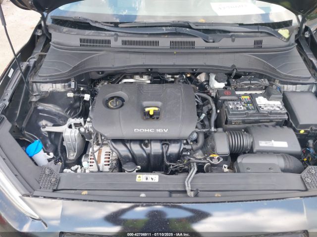 2019 HYUNDAI KONA KM8K22AA4KU288618 Photo 9