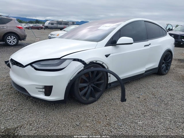 5YJXCAE25KF205761 Tesla 2019