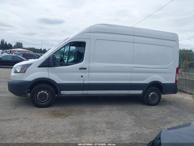 1FTYR2XG2HKB31597 Ford 2017