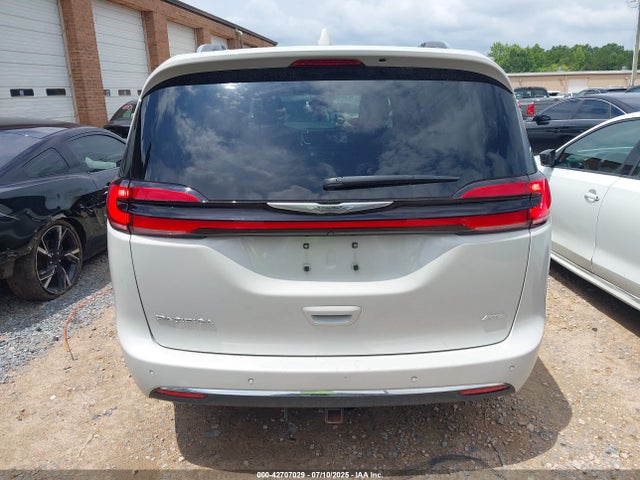 2C4RC3BG0MR590724 Chrysler Pacifica