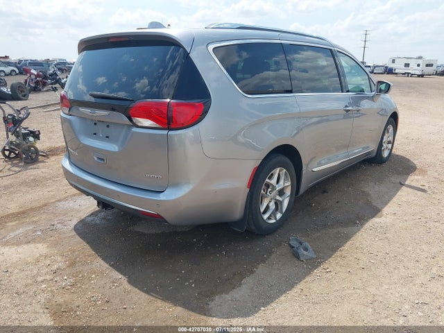 Chrysler Pacifica 2019 2C4RC1GG0KR532848 Image 4