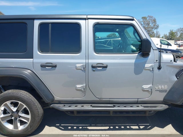 1C4HJXDG6KW646305 Jeep 2019